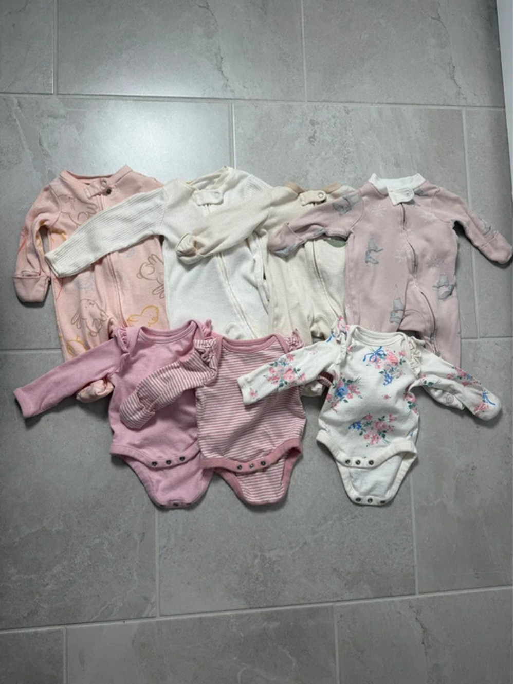 Bundle of babygirl newborn onesies